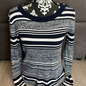 TOMMY HILFIGER Blue & White Sweater Size Large